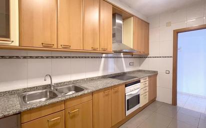 Kitchen of Flat for sale in Sabadell  with Heating, Balcony and Alarm