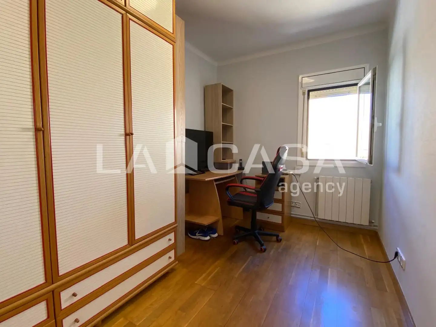 Ático en venta en Santa Coloma de Gramenet con Calefacción y Terraza