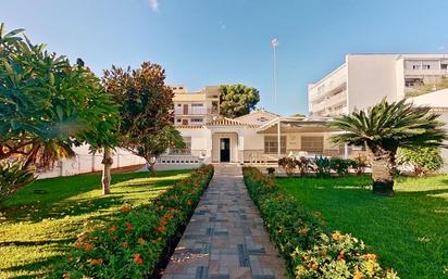 Jardí de Casa o xalet en venda en Benalmádena amb Terrassa i Piscina