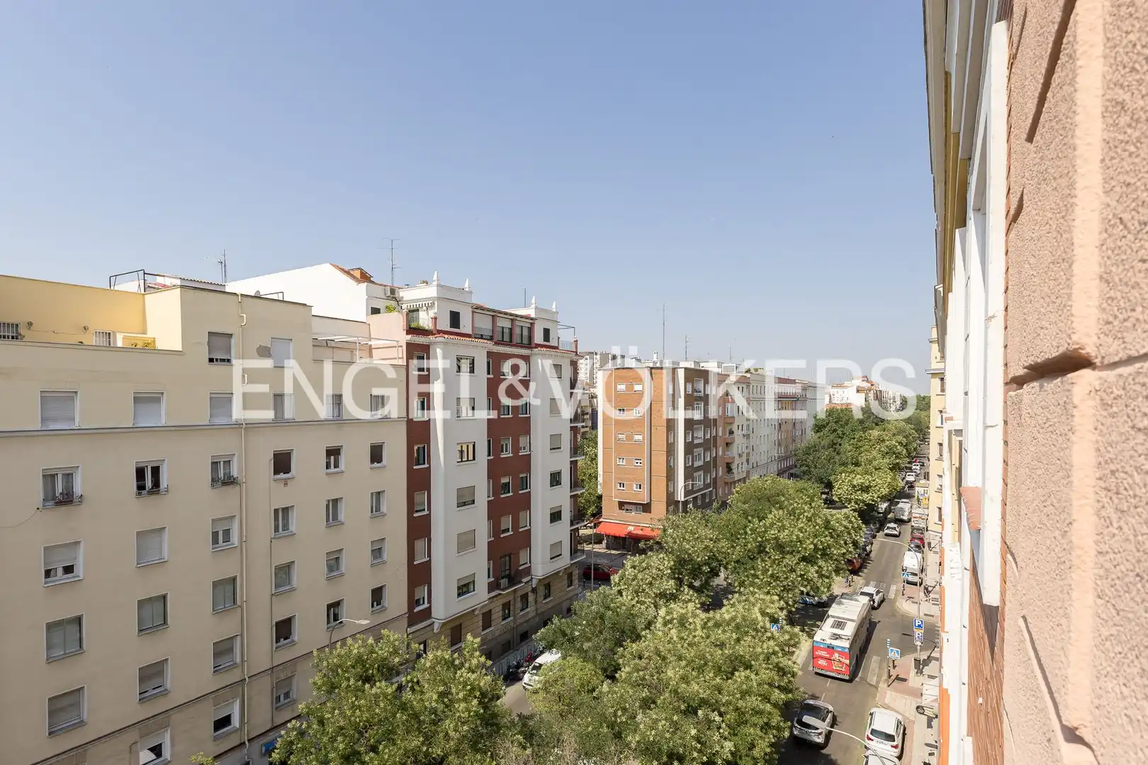 Exterior view of Flat for sale in Madrid  with Air Conditioner, Heating and Parquet flooring