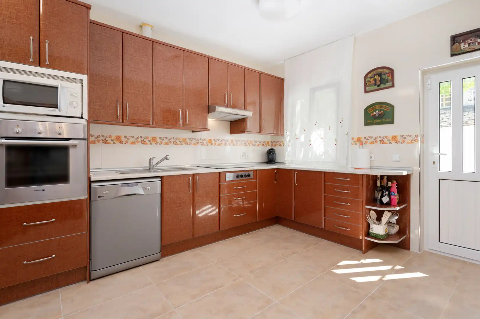 Kitchen of Houses for sale in Colmenar Viejo  with Heating, Private garden and Parquet flooring