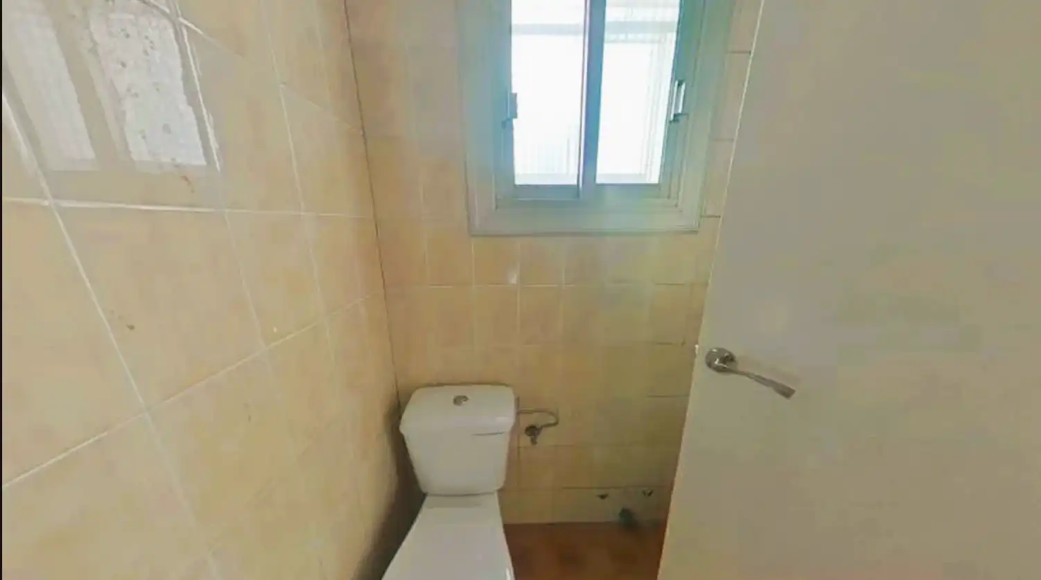 Bany de Àtic en venda en Santa Coloma de Gramenet amb Jardí privat i Forn
