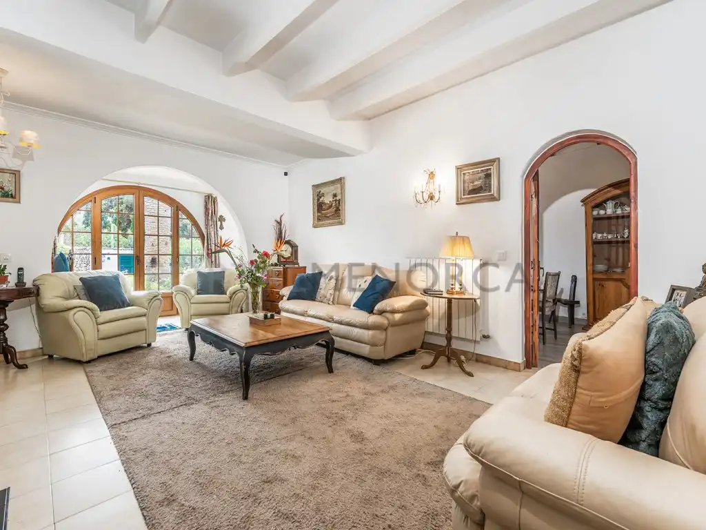 Living room of Houses for sale in Es Castell  with Private garden, Terrace and Swimming Pool