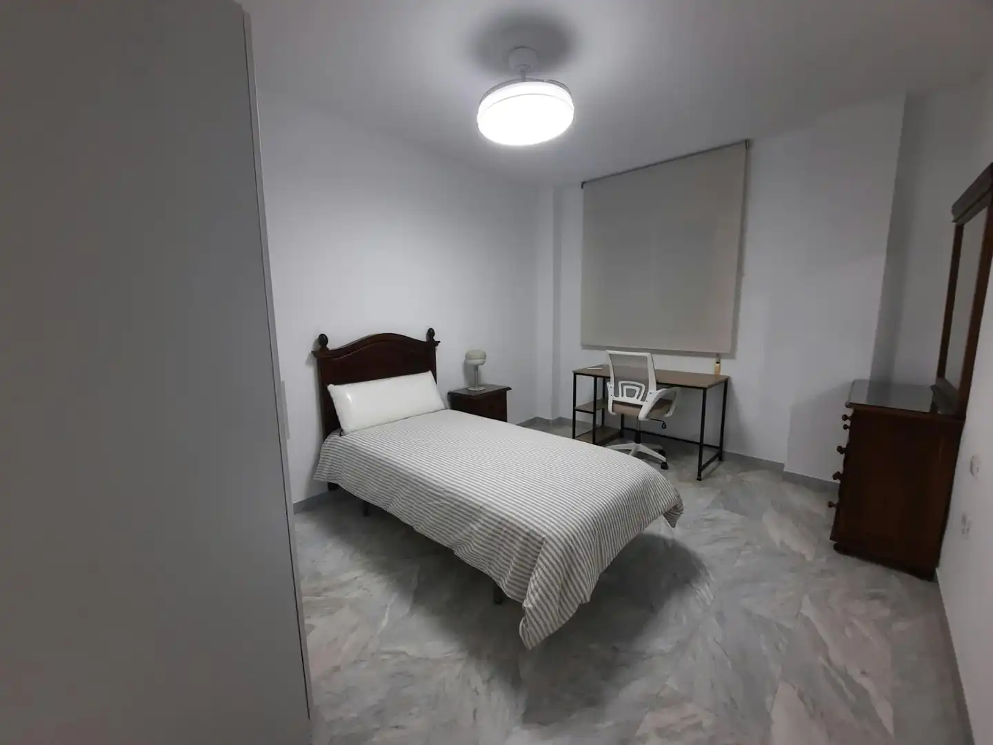 Apartamento con ascensor en alquiler en Pardaleras, imagen 6