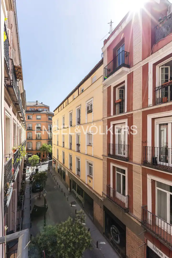 Vista exterior de Pis en venda en Madrid amb Aire condicionat, Calefacció i Balcó