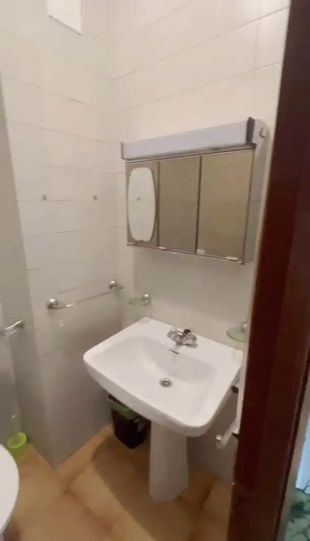 Badezimmer von Wohnung zur Miete in Ciudad Real mit Heizung und Terrasse
