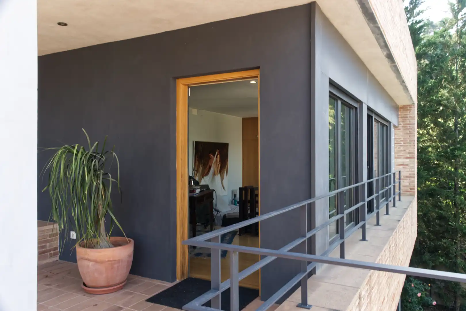 Außenansicht von Haus oder Chalet zum Verkauf in Sant Cugat del Vallès mit Klimaanlage, Heizung und Privatgarten
