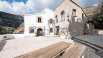 Vista exterior de Finca rústica en venda en Bigues i Riells amb Aire condicionat, Terrassa i Piscina