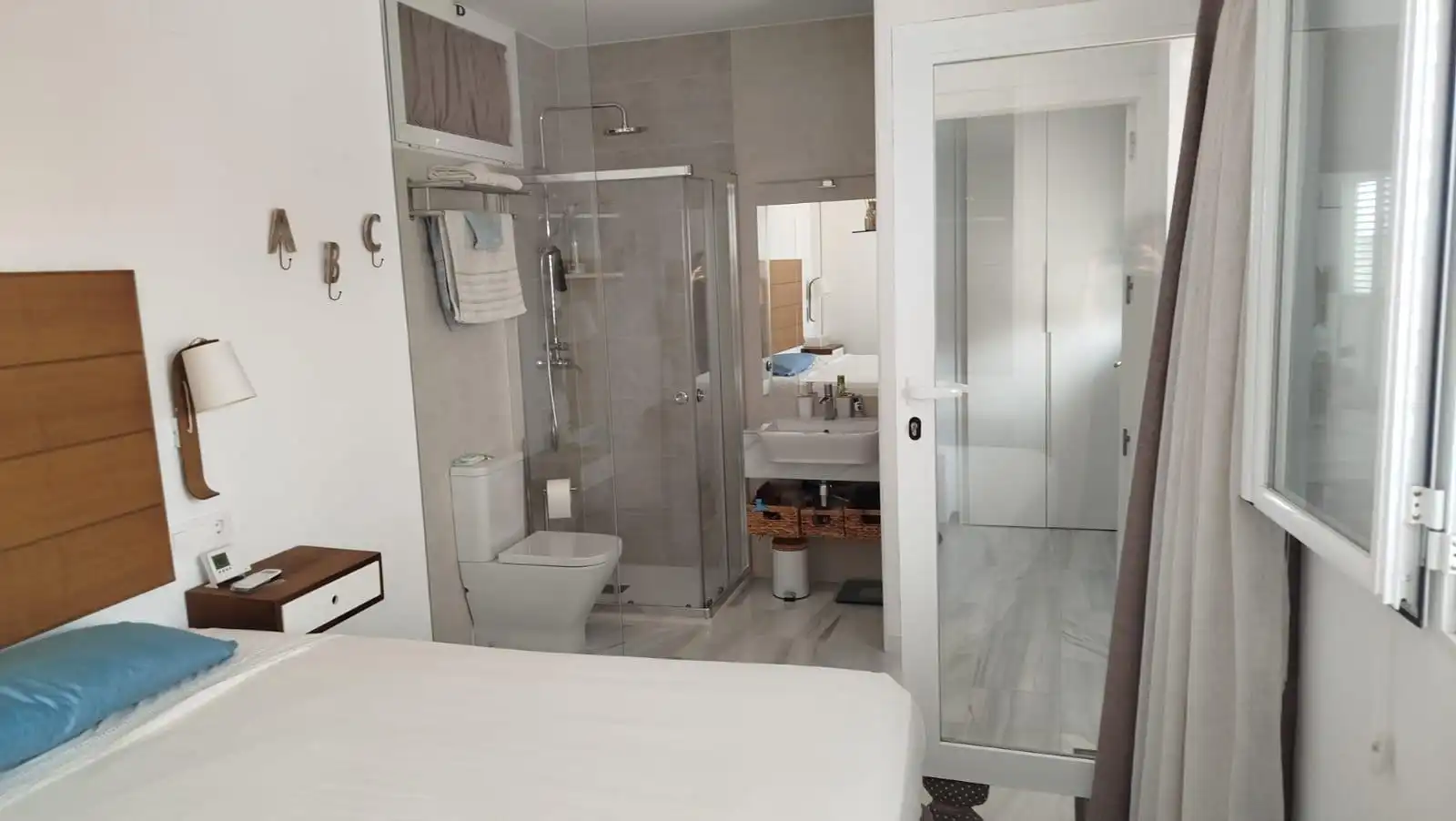 Bathroom of Duplexes for rent in Córdoba  with Air Conditioner, Terrace and Furnished