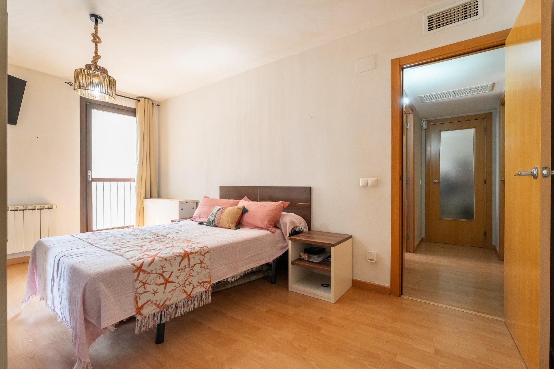 Bedroom of Flat for sale in Vila-seca  with Parquet flooring and Community pool