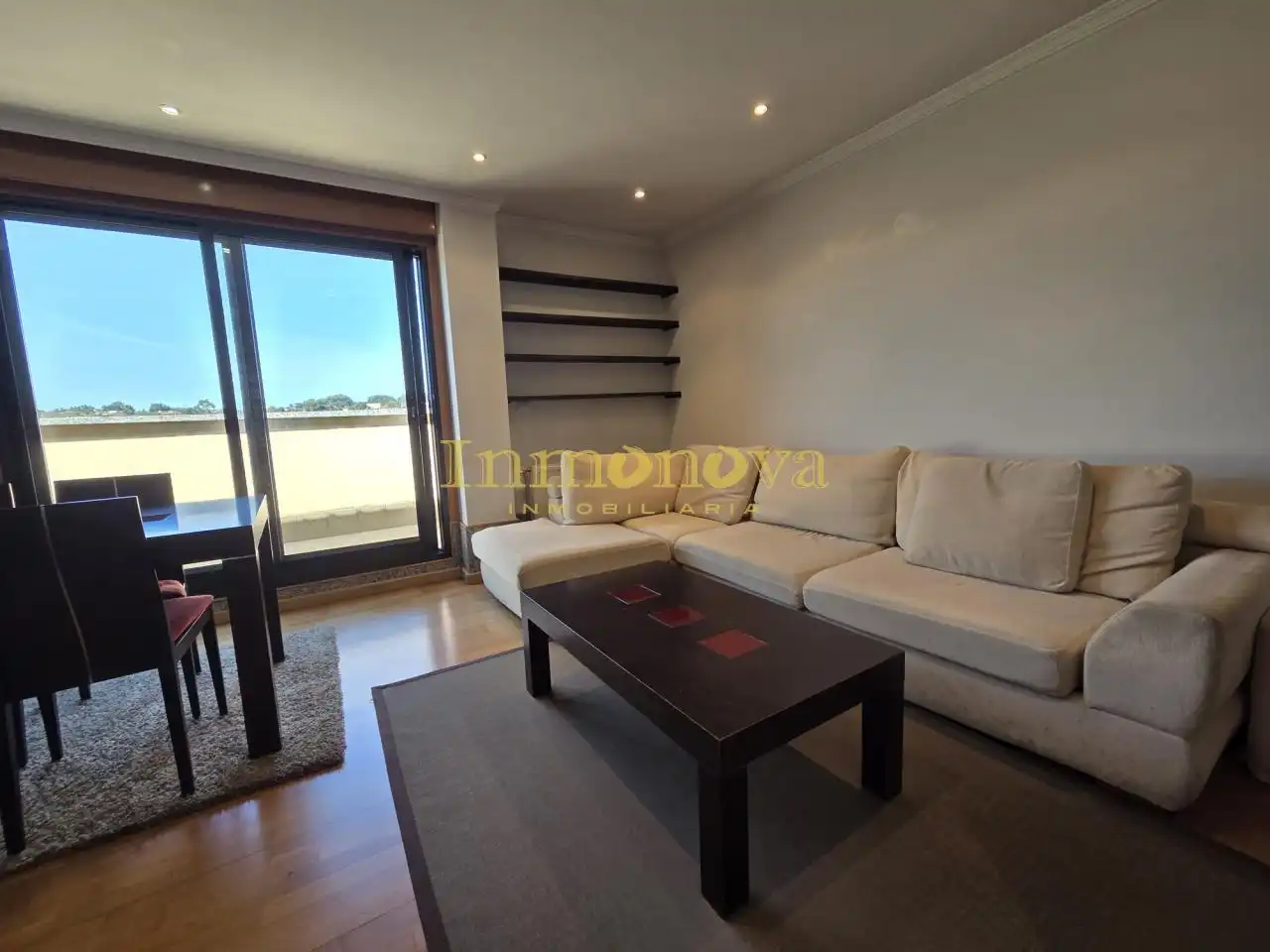 Wohnzimmer von Dachboden zur Miete in Salvaterra de Miño mit Heizung, Terrasse und Abstellraum