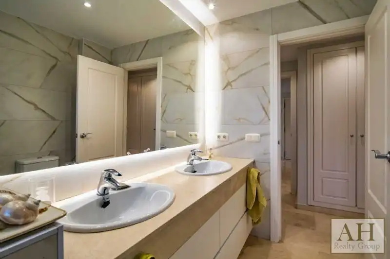 Apartment for sale in Golf Bahía, imagen 20