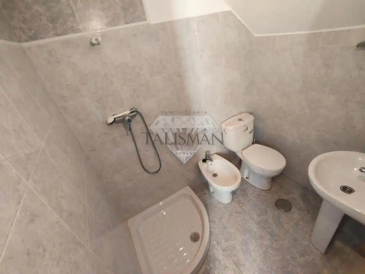 Baño de Casa o chalet en venta en Oza dos Ríos con Calefacción, Jardín privado y Amueblado