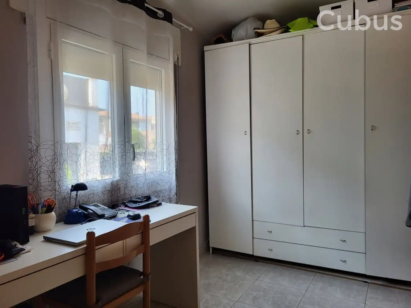 Habitación de Casa adosada en venta en Olot con Aire acondicionado, Calefacción y Terraza