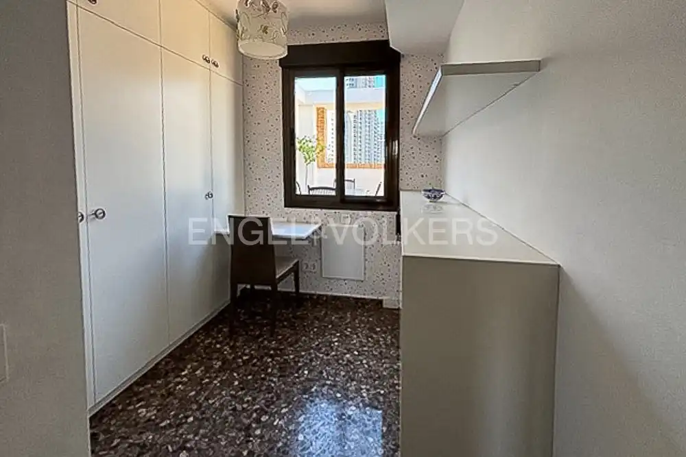 Cuina de Àtic de lloguer en Valencia amb Aire condicionat, Calefacció i Terrassa