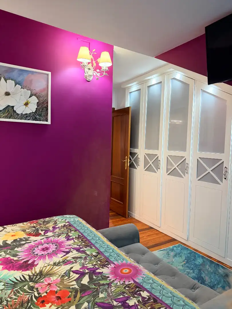 Habitación de Dúplex en venta en Torrelavega  con Calefacción, Parquet y Trastero