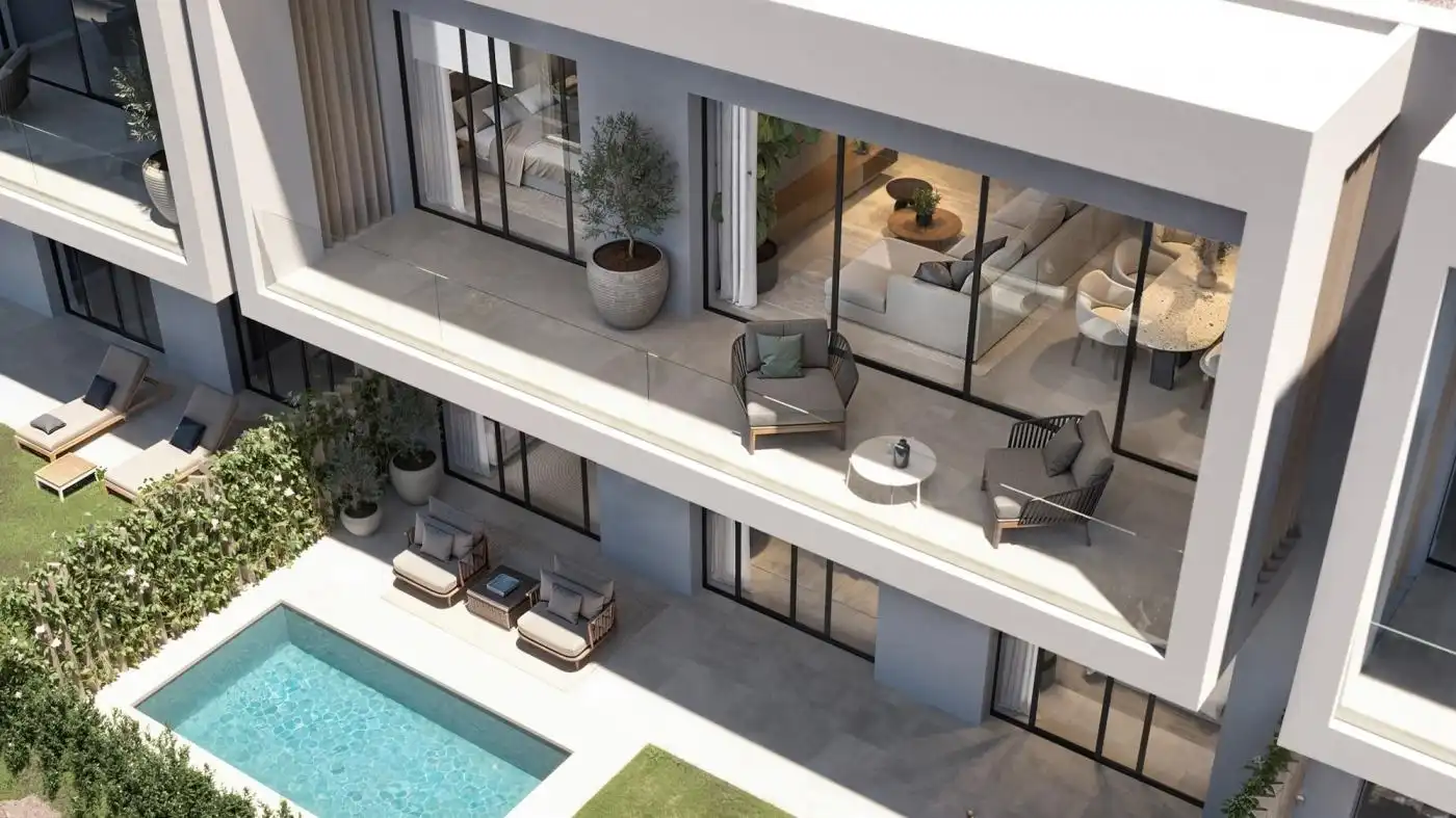 Adosado con terraza en venta en Urbanizacion Majestic, imagen 3
