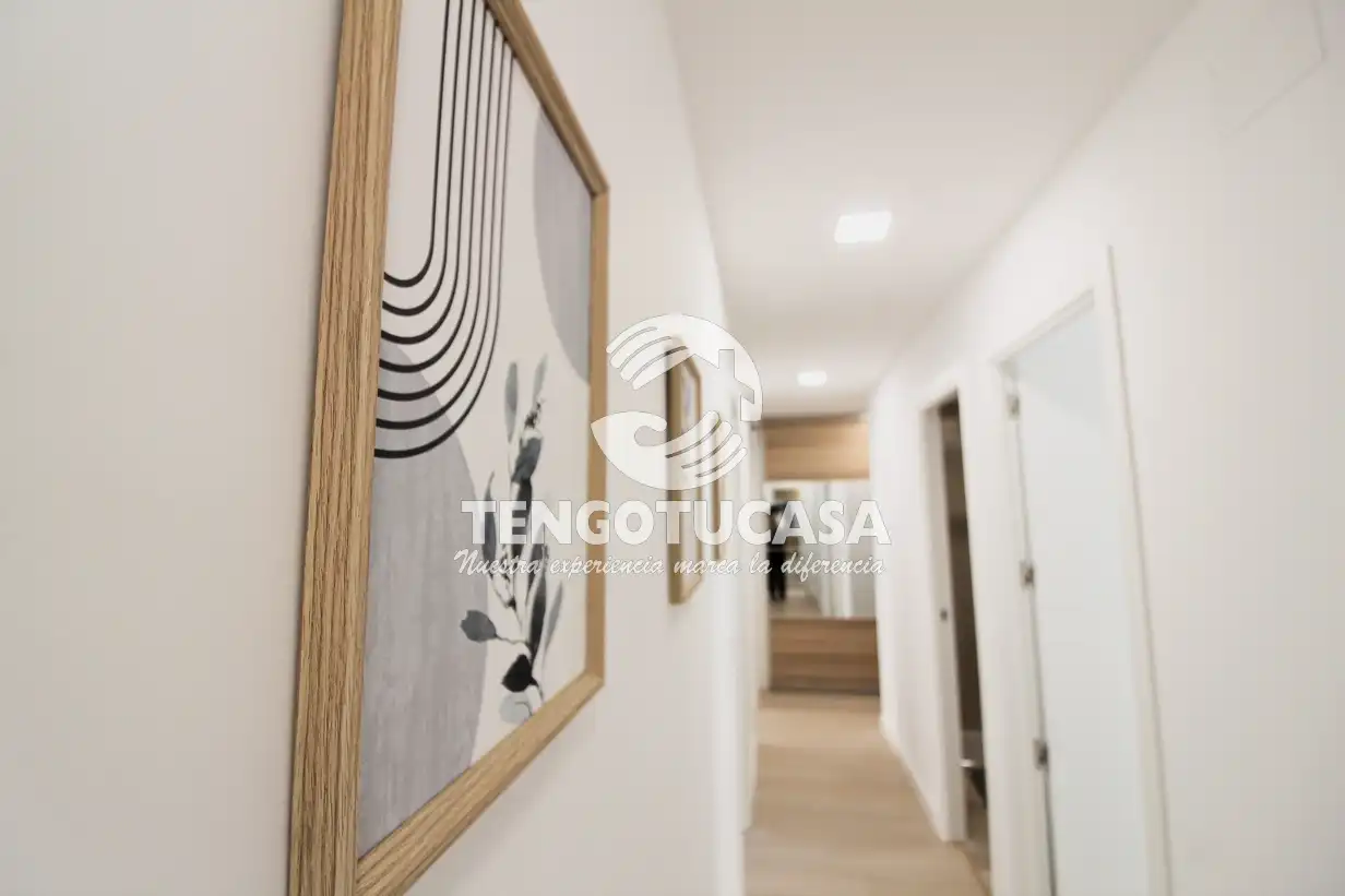 Flat for sale in Madrid  with Air Conditioner, Heating and Furnished