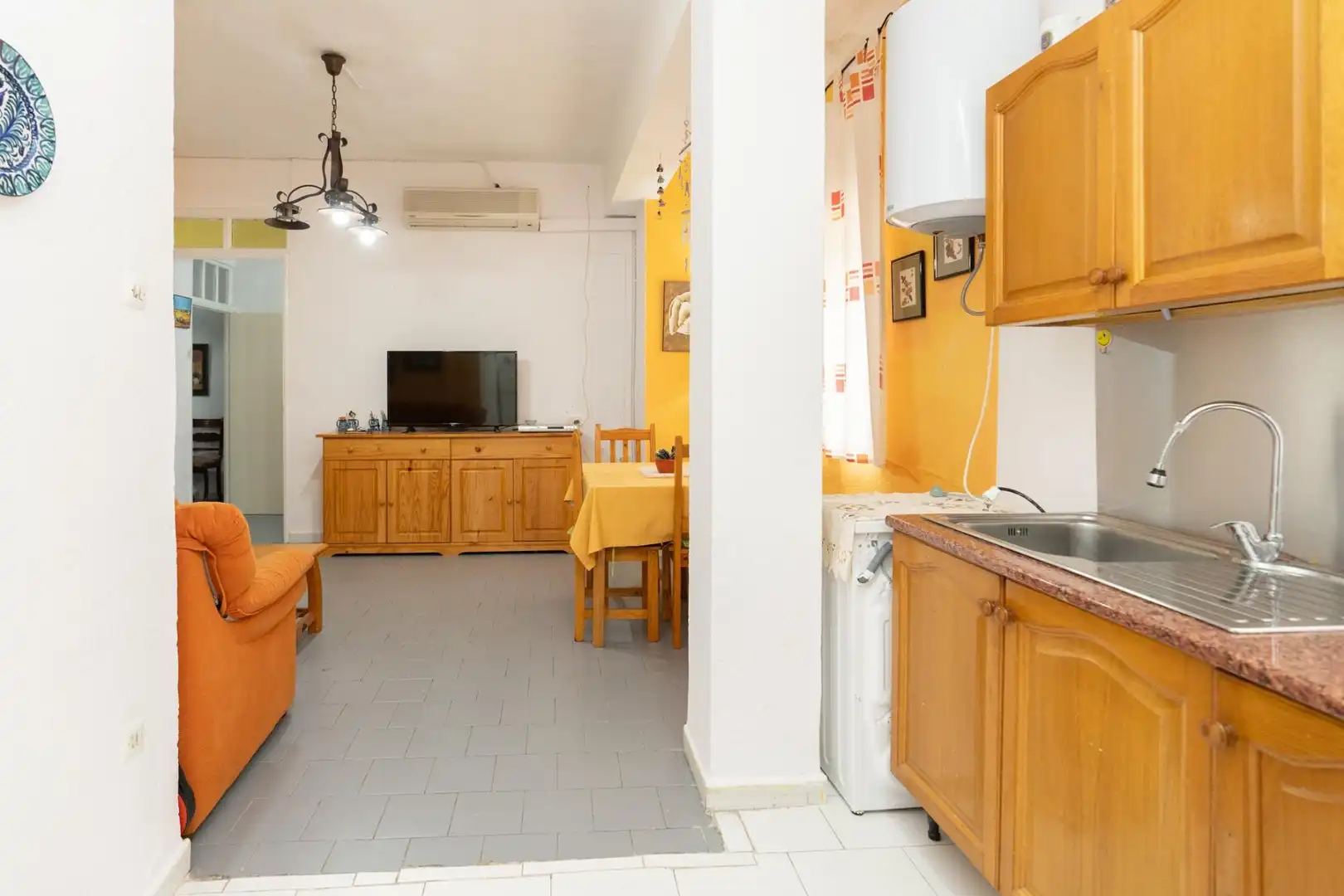 Küche von Büro zum Verkauf in Motril mit Klimaanlage
