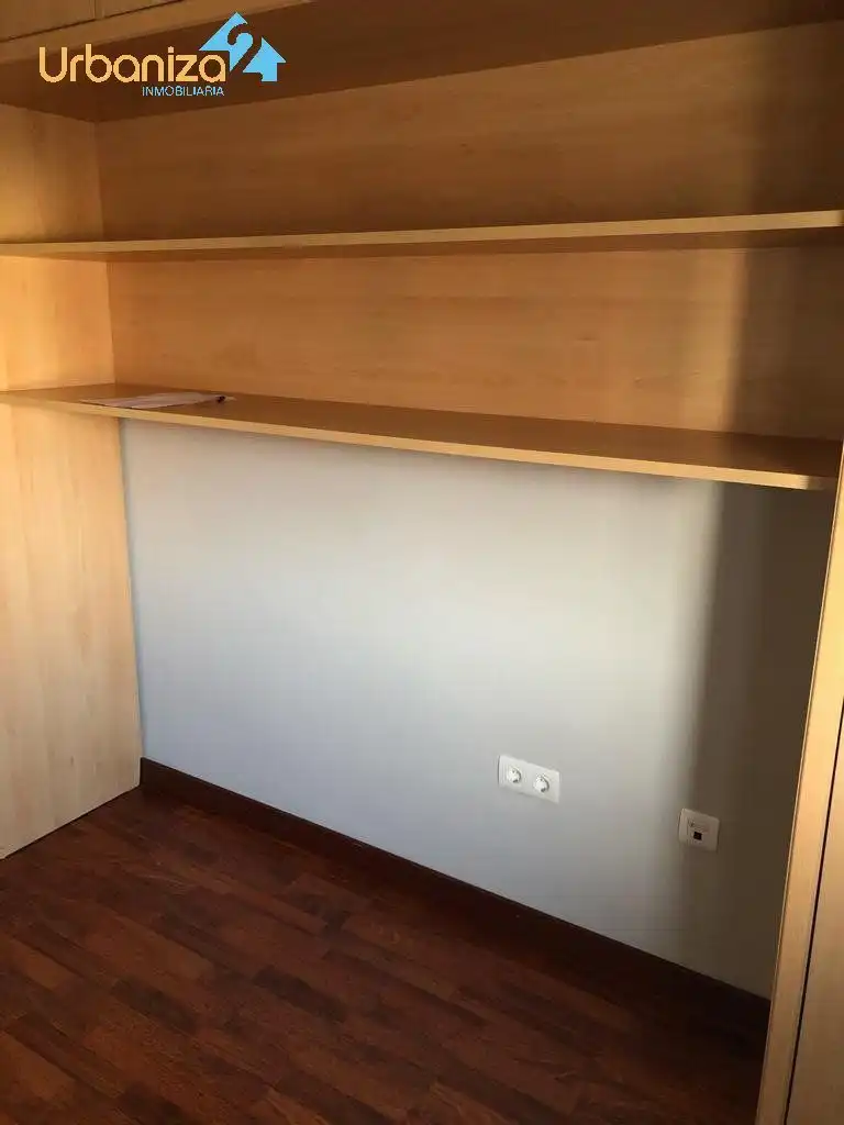 Apartament de lloguer a Calle CANARIAS, La Estación