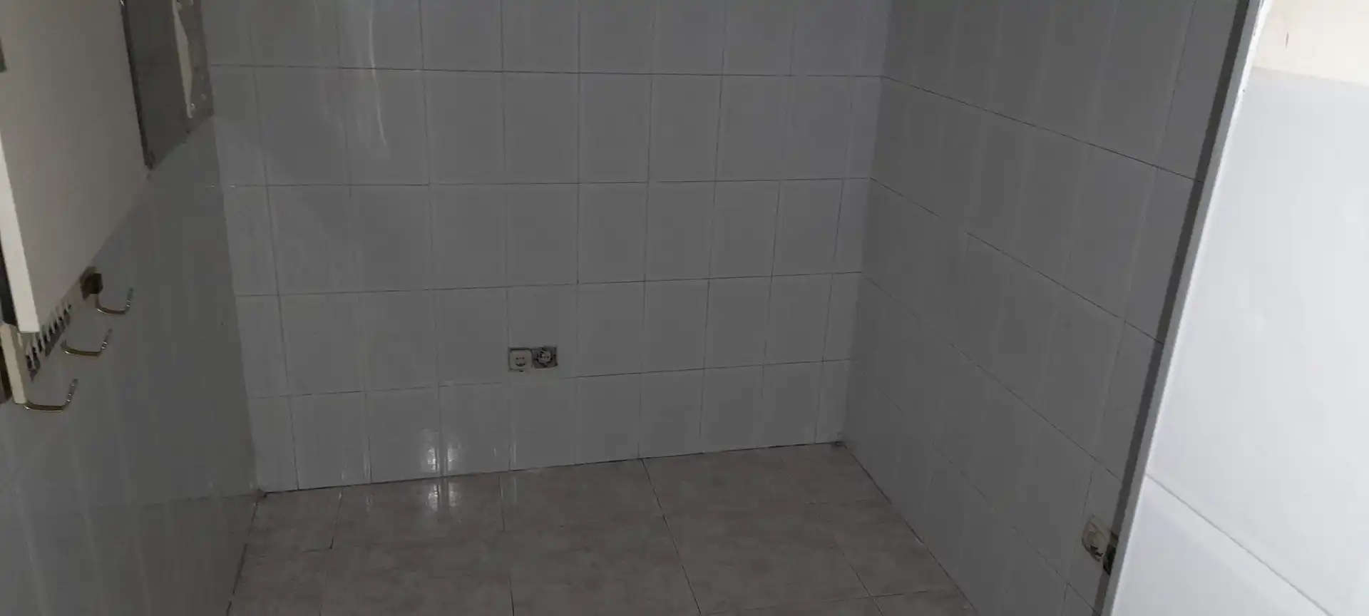 Badezimmer von Geschaftsraum zur Miete in Barakaldo 