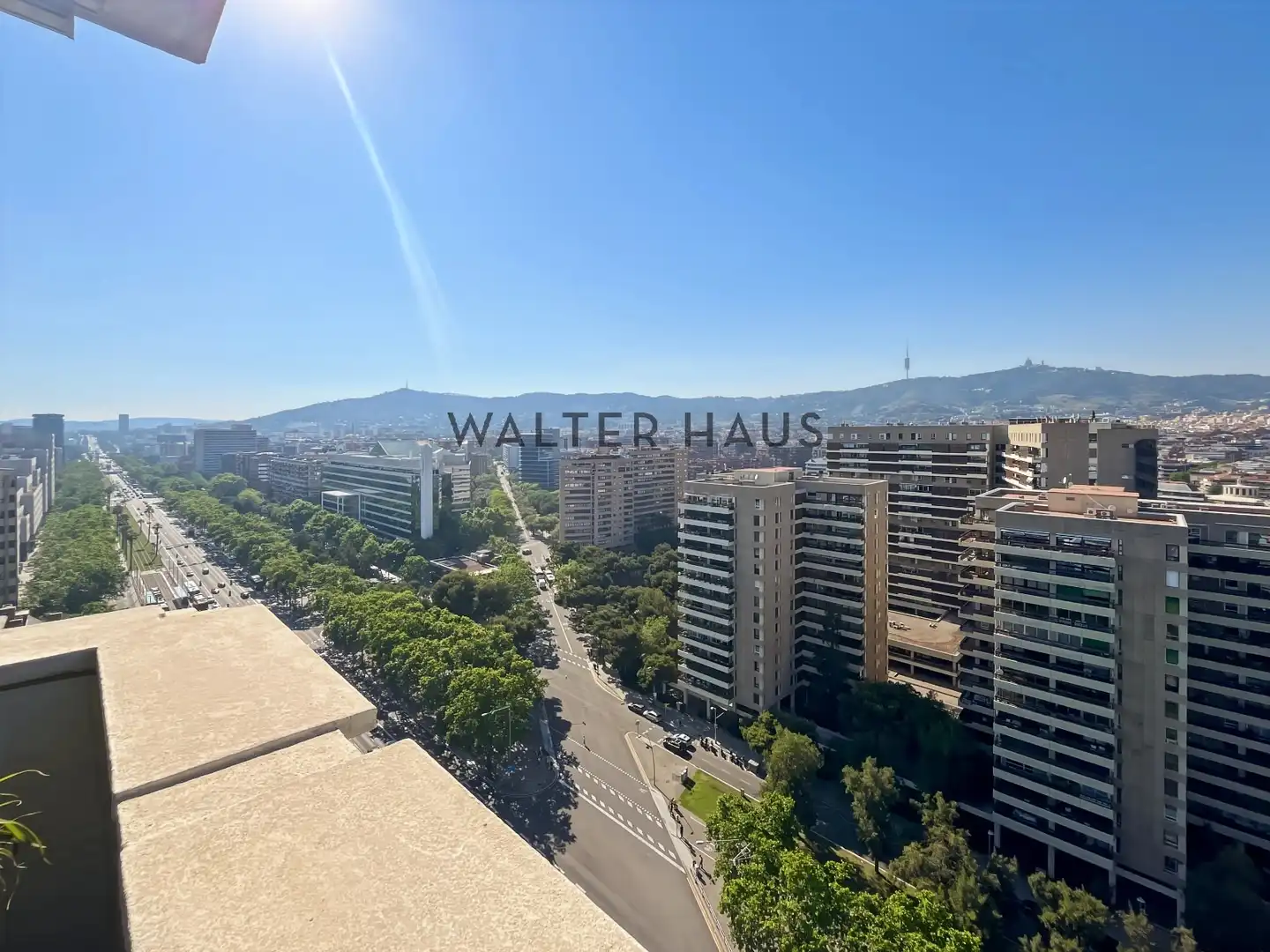 Außenansicht von Wohnung zur Miete in Barcelona mit Klimaanlage, Heizung und Möbliert