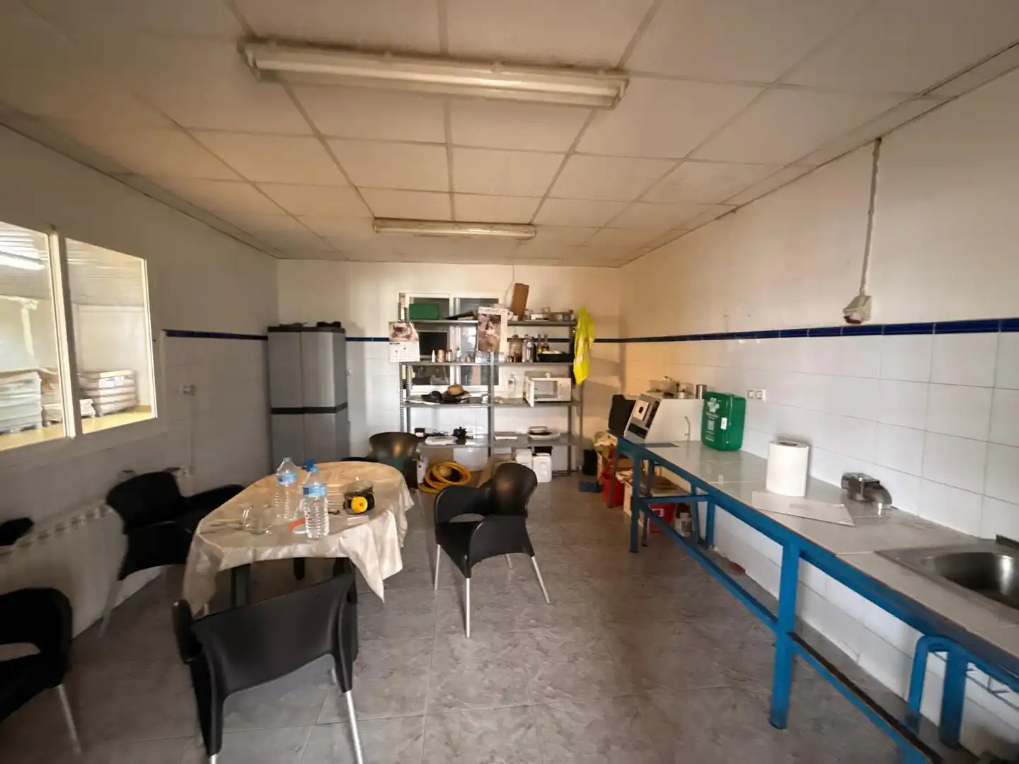 Cocina de Nave industrial en venta en Olías del Rey