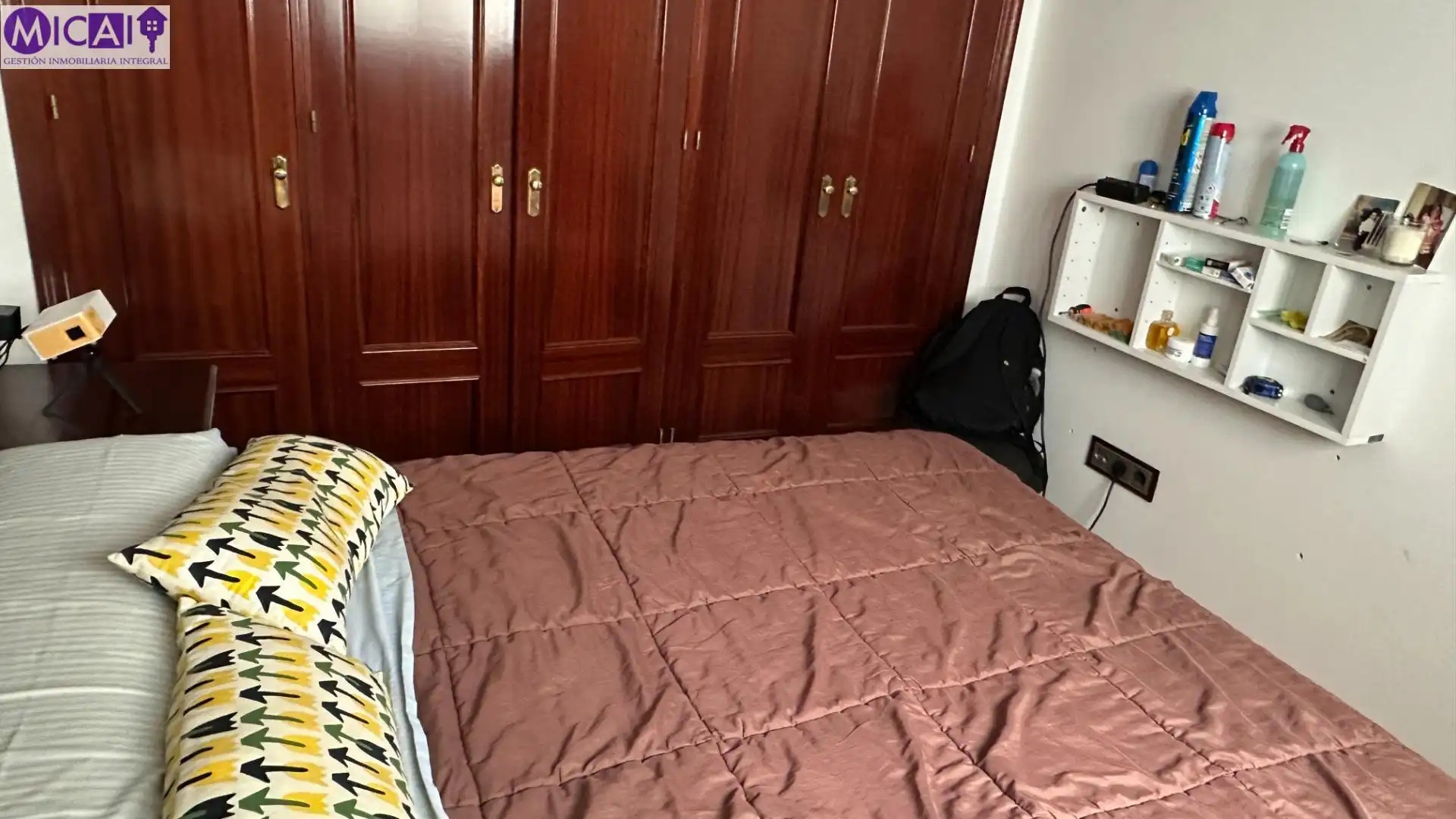 Habitación de Piso en venta en Cádiz con Aire acondicionado, Trastero y Amueblado