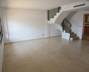 Casa adosada de lloguer en Puçol amb Aire condicionat, Terrassa i Balcó