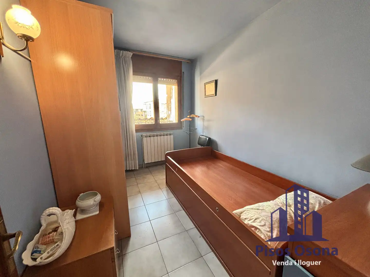 Habitación de Piso en venta en Vic con Calefacción, Amueblado y Horno