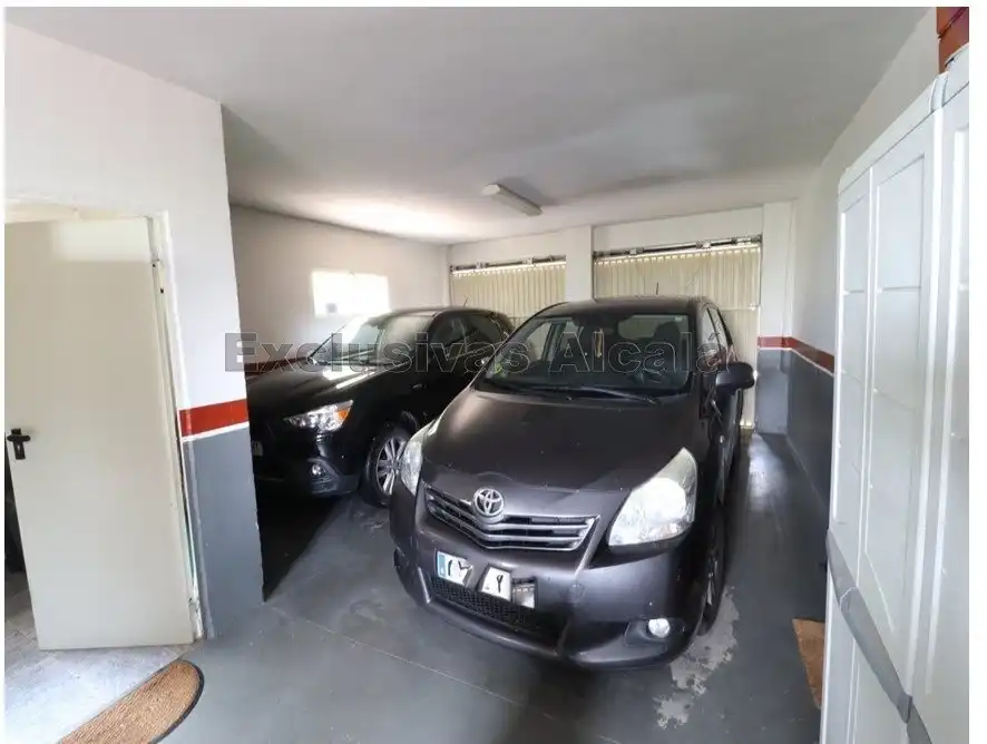 Parking de Casa o chalet en venta en Villalbilla con Aire acondicionado, Calefacción y Jardín privado