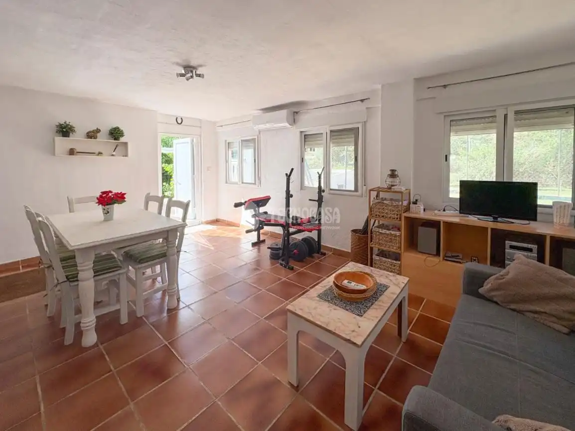 Sala d'estar de Finca rústica en venda en Pegalajar amb Aire condicionat, Calefacció i Terrassa