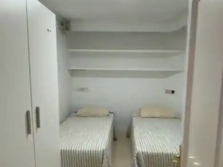 Bedroom of Flat for rent in Marbella Centro