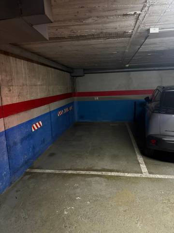 Garaje en Venta en Calle LLULL, 269 en El Poblenou