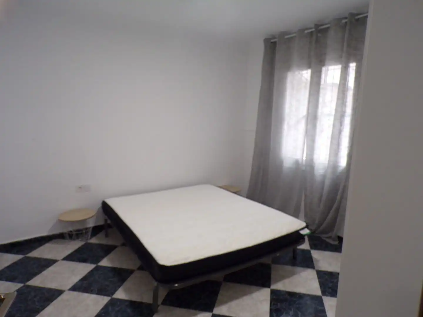 Flat to rent in geografo rey pastor 15