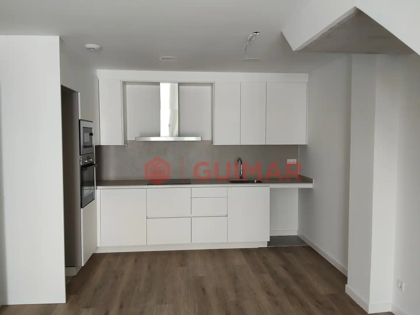 Piso en venta en AV. BARCELONA, Centre