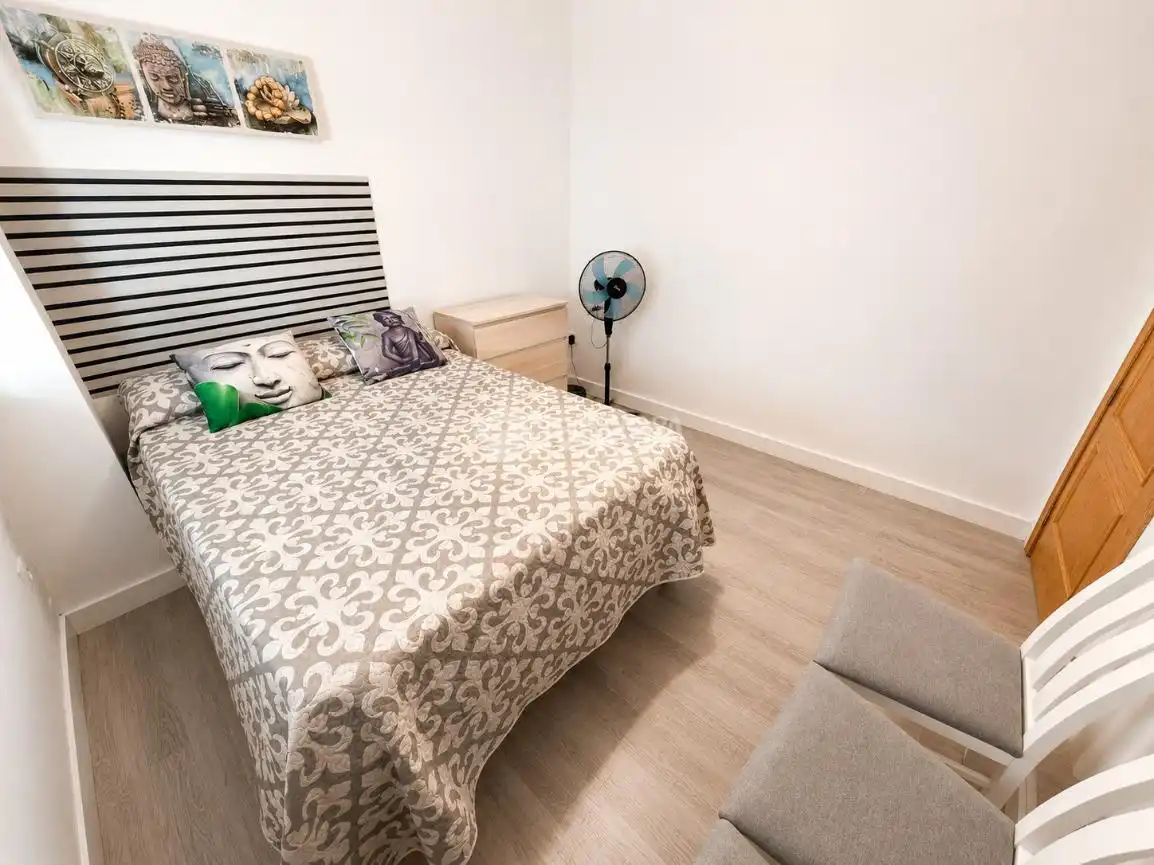 Habitación de Piso en venta en Armilla con Aire acondicionado, Parquet y Terraza