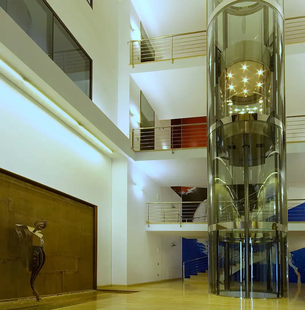 Office space with lift to rent in Carrer Gremi Velluters 15, imagen 2