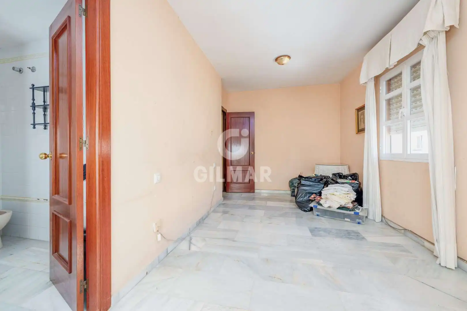 Dormitori de Casa adosada en venda en Cádiz