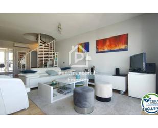 Living room of Apartment for sale in Empuriabrava  with Air Conditioner, Parquet flooring and Terrace