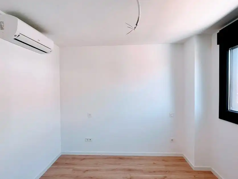 Habitación de Piso de alquiler en Madrid con Aire acondicionado, Calefacción y Trastero