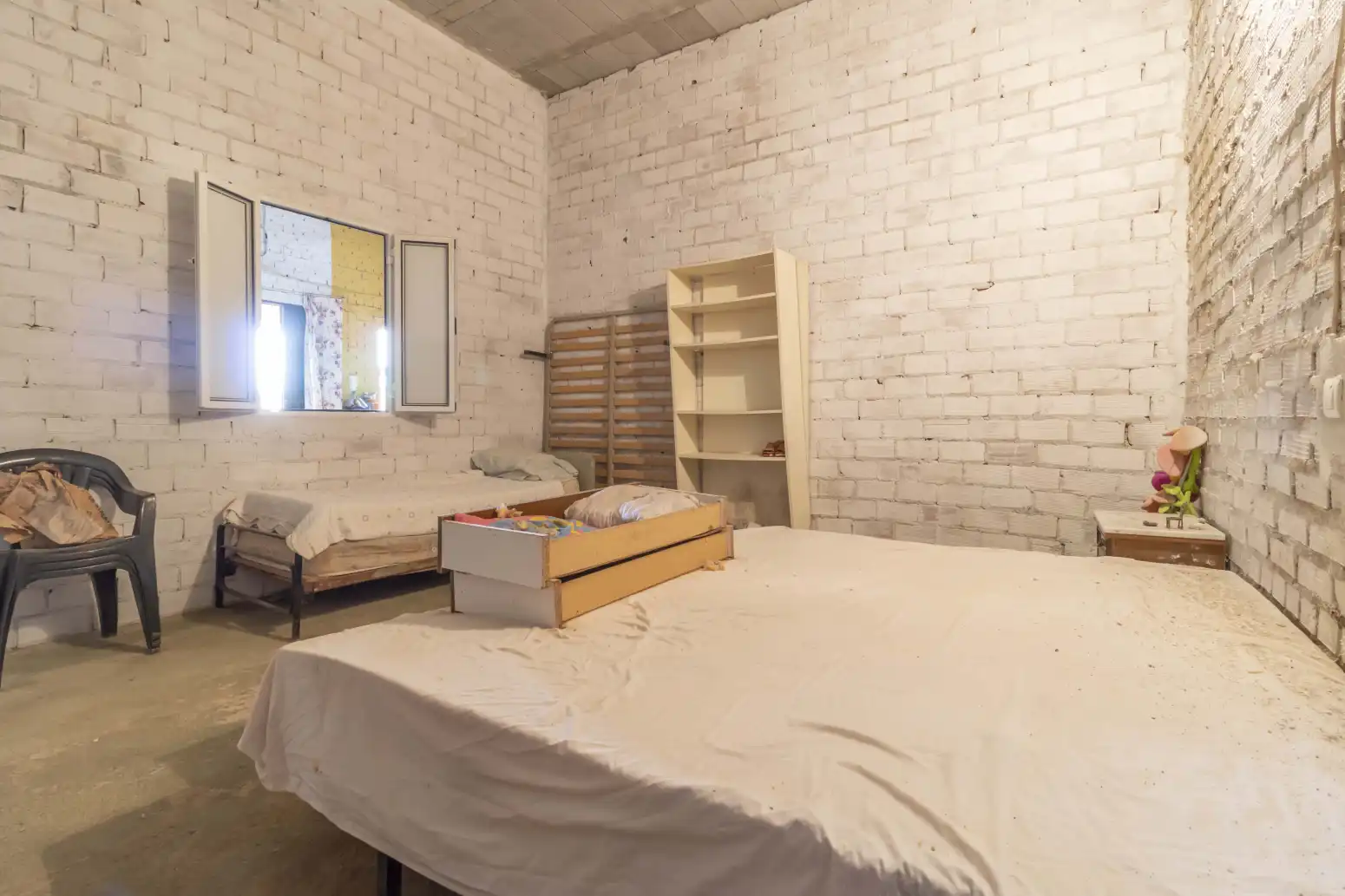 Bedroom of Detached homes for sale in Gerena  with Private garden and Swimming Pool