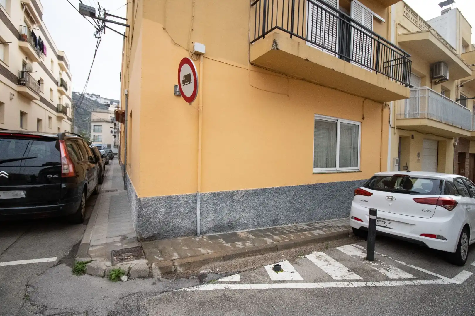 Parking of Flat for sale in Roses  with Heating, Terrace and Storage room