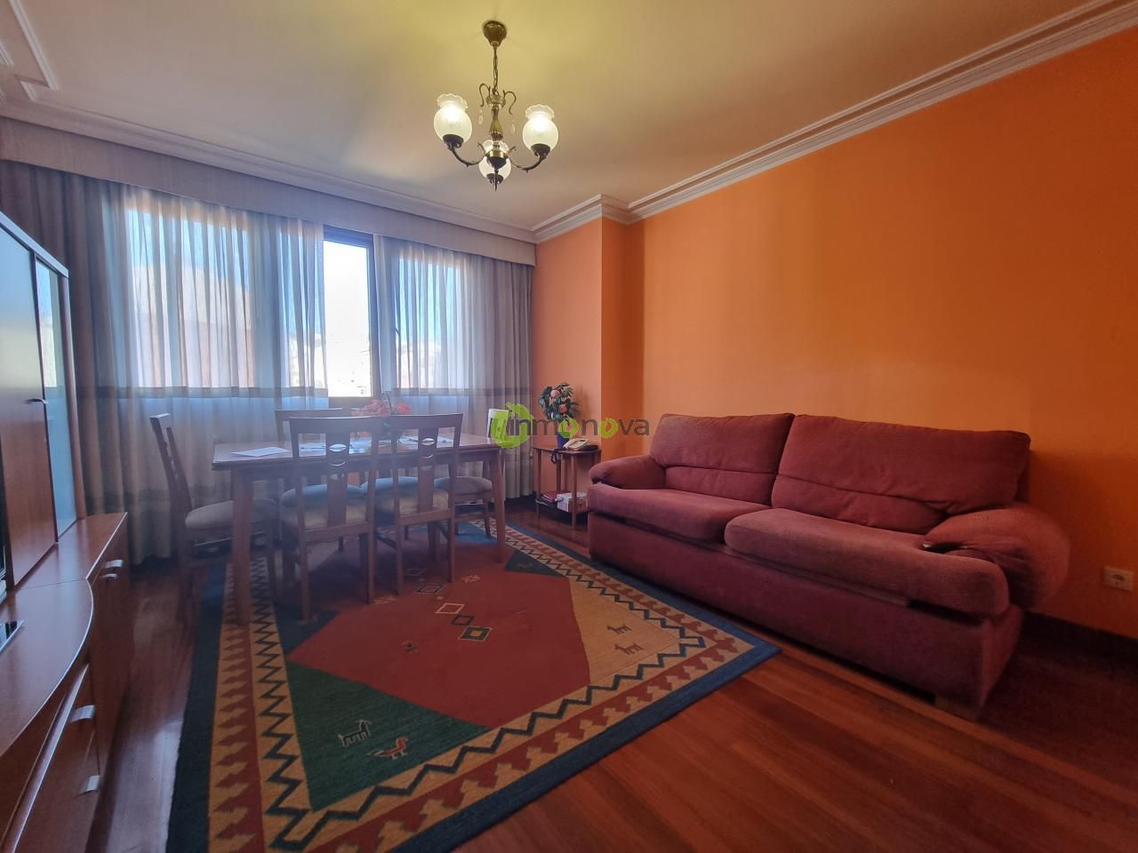 Sala d'estar de Pis en venda en Vigo  amb Calefacció i Traster