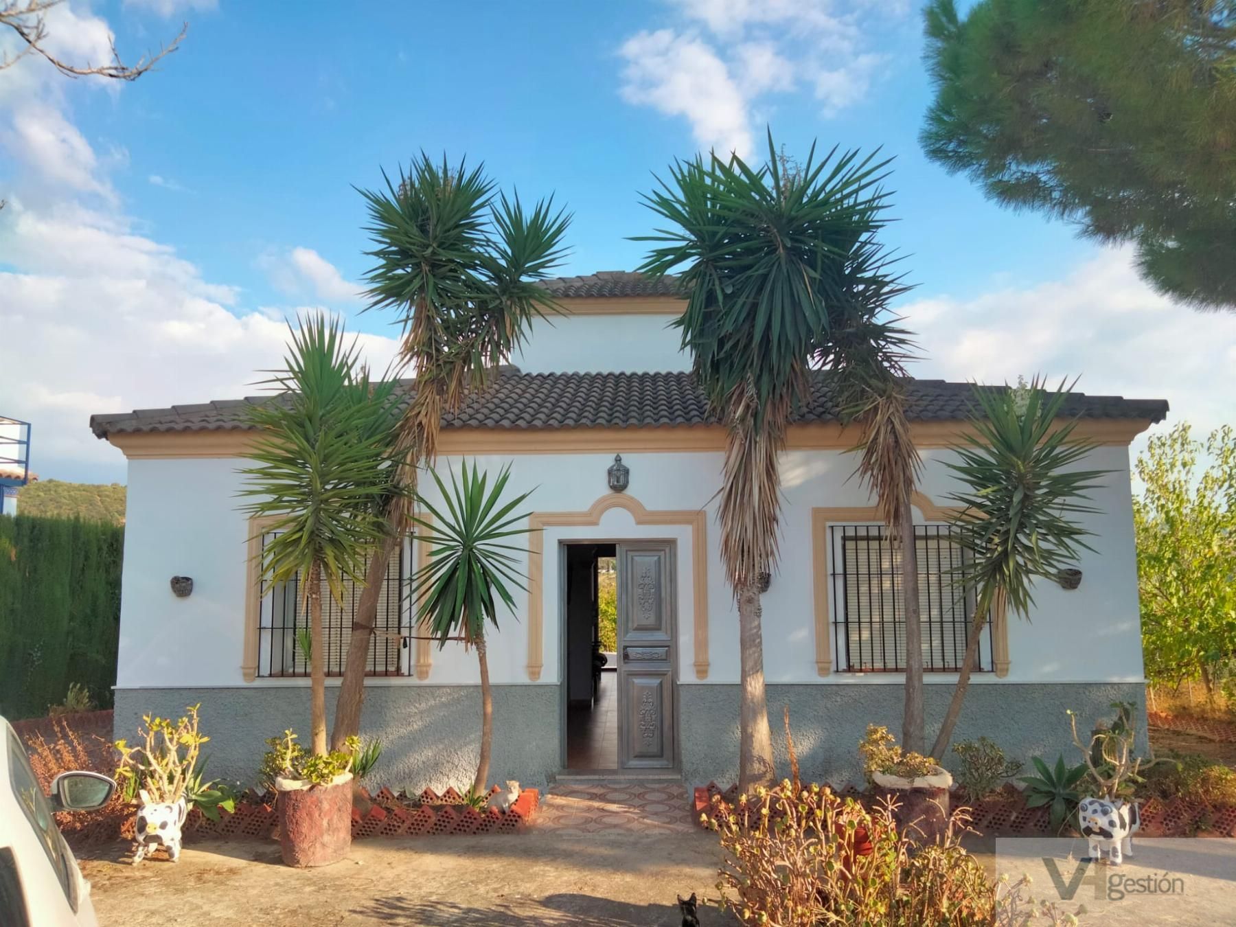 Exterior view of Country house for sale in Puerto Serrano  with Terrace, Storage room and Swimming Pool