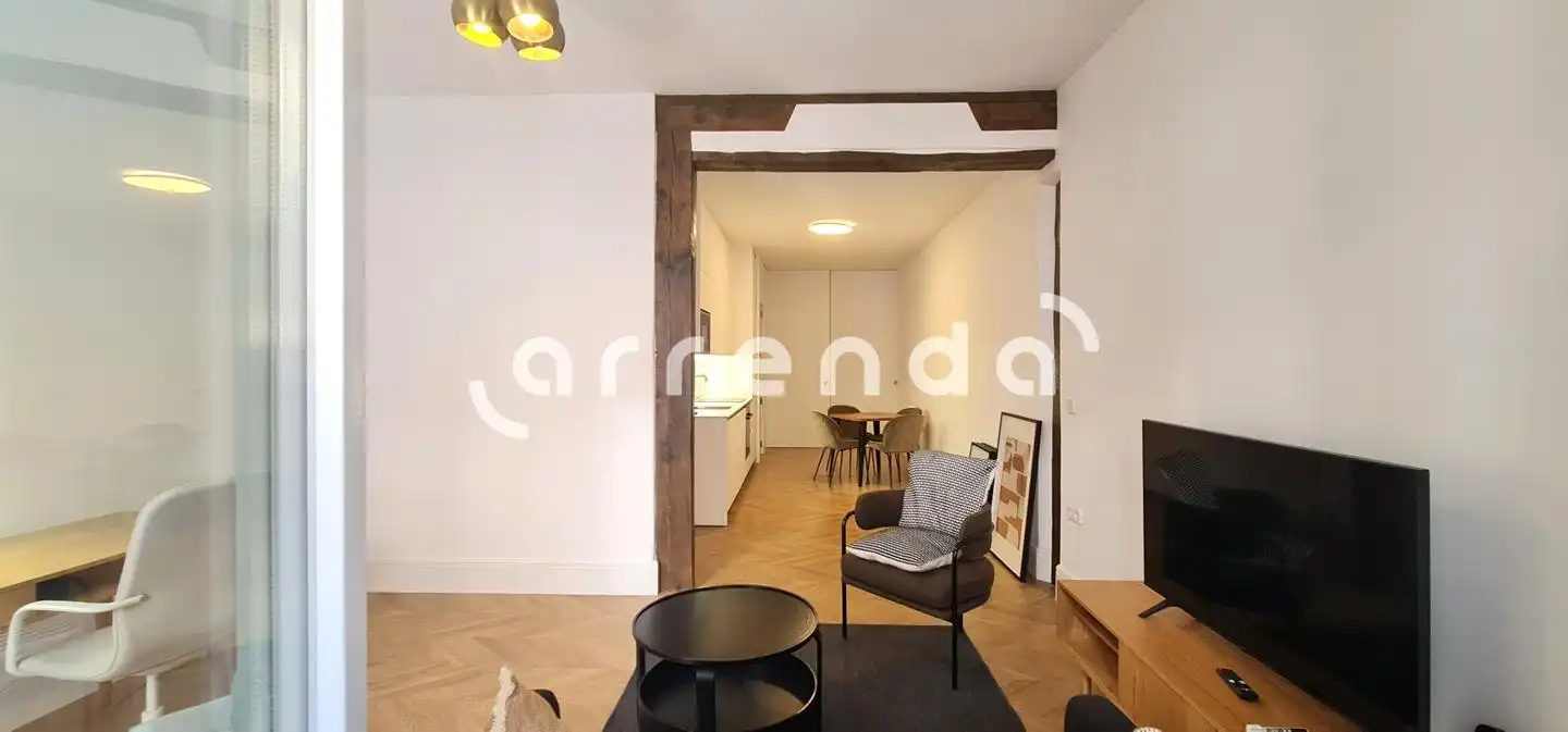 Schlafzimmer von Wohnung zur Miete in Madrid mit Klimaanlage und Möbliert
