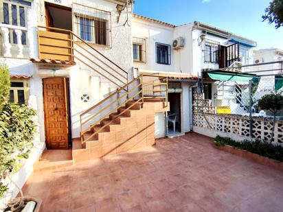 Vista exterior de Casa adosada en venda en Santa Pola amb Terrassa, Traster i Balcó