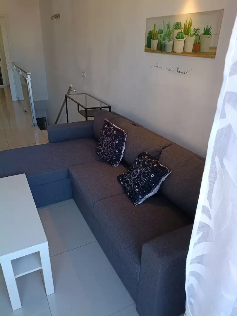 Sala d'estar de Apartament de lloguer en Arona amb Moblat, Microones i Balcó