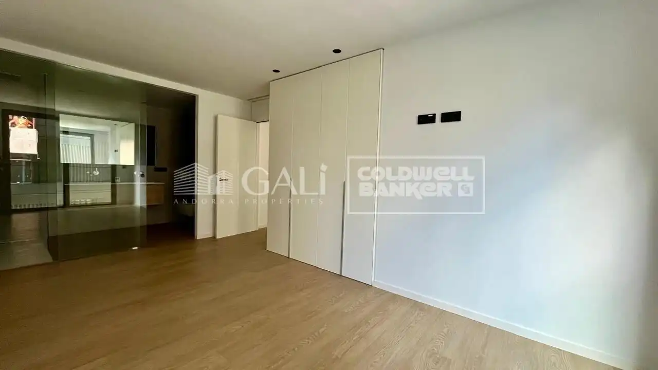 Flat with lift to rent in Calle Paraires, imagen 9