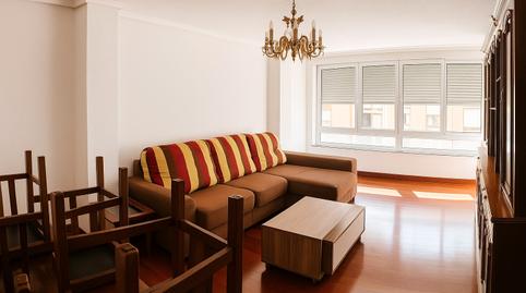 Foto 2 de Piso de alquiler en Avenida Menéndez Pelayo, 5, Muriedas, Camargo